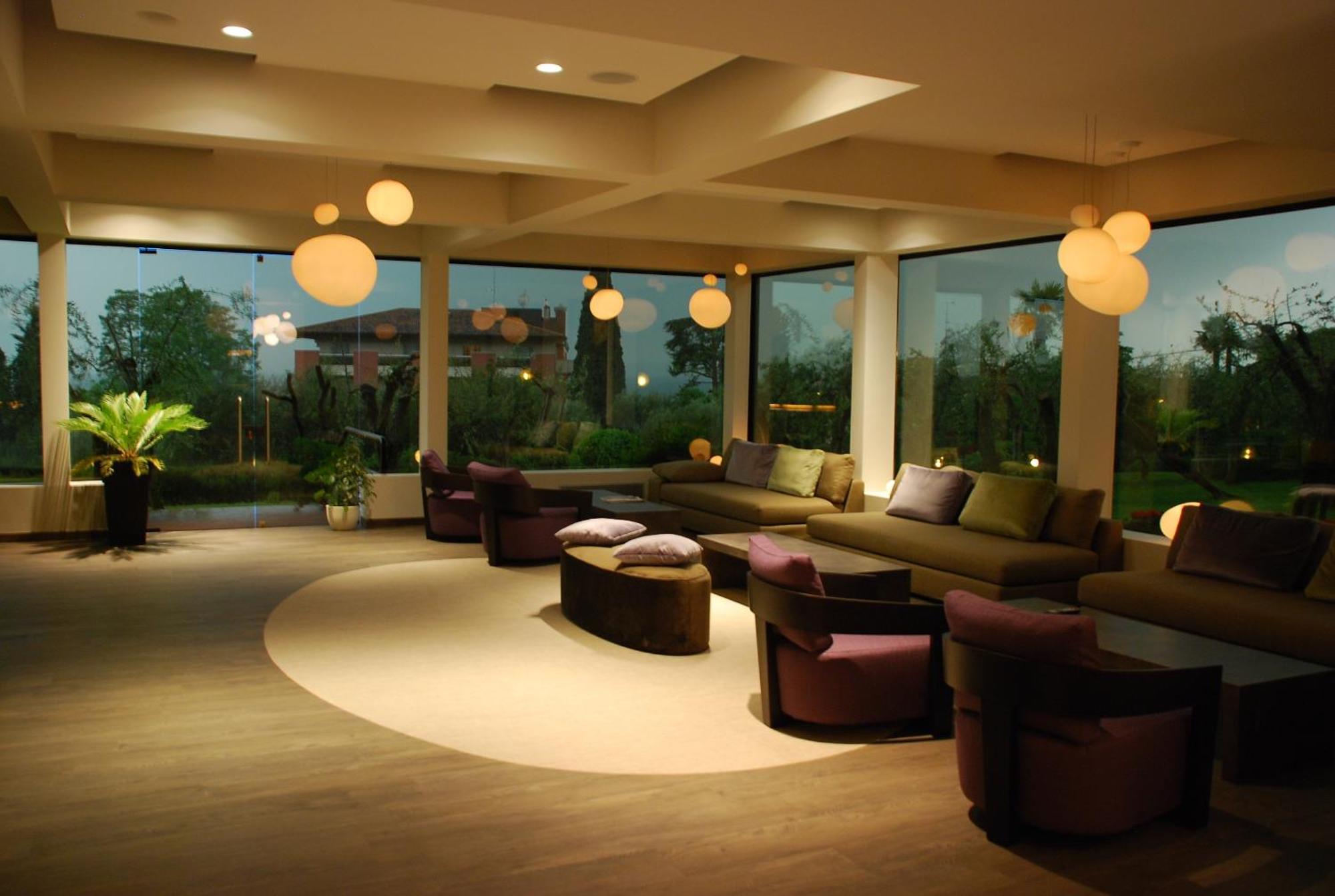 Hotel Desiree - Garda Lake Collection Sirmione Bagian luar foto